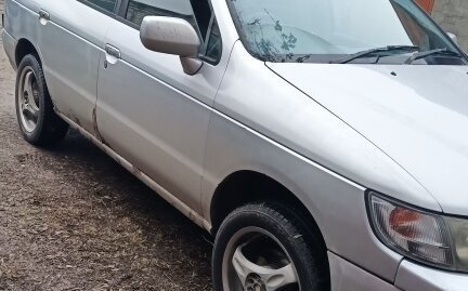 Nissan Rnessa, 1997 год, 350 000 рублей, 18 фотография