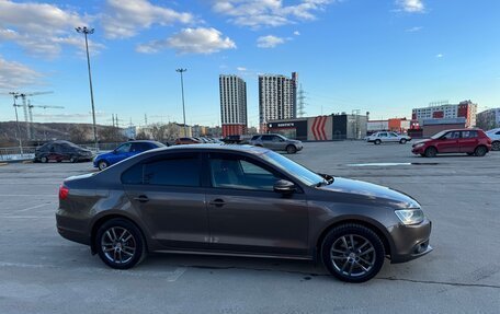 Volkswagen Jetta VI, 2012 год, 870 000 рублей, 2 фотография