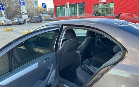 Volkswagen Jetta VI, 2012 год, 870 000 рублей, 18 фотография