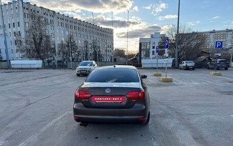 Volkswagen Jetta VI, 2012 год, 870 000 рублей, 6 фотография