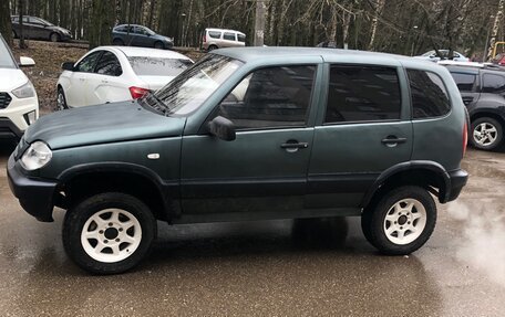 Chevrolet Niva I рестайлинг, 2006 год, 285 000 рублей, 2 фотография