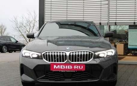 BMW 3 серия, 2025 год, 3 950 000 рублей, 5 фотография