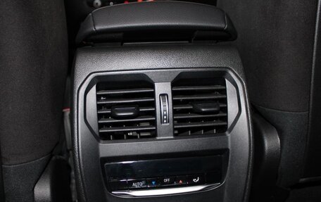 BMW 3 серия, 2025 год, 3 950 000 рублей, 21 фотография