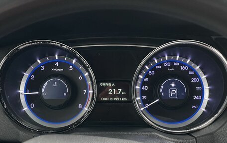 Hyundai Sonata VI, 2012 год, 1 028 000 рублей, 17 фотография