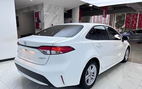 Toyota Corolla, 2023 год, 1 374 505 рублей, 5 фотография