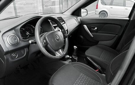 Renault Logan II, 2014 год, 750 000 рублей, 11 фотография