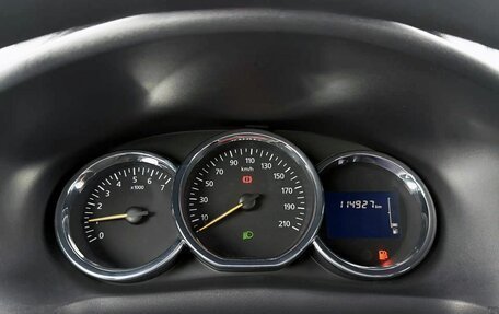 Renault Logan II, 2014 год, 750 000 рублей, 15 фотография