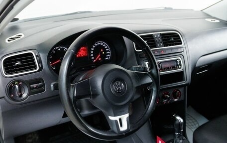 Volkswagen Polo VI (EU Market), 2011 год, 637 900 рублей, 12 фотография