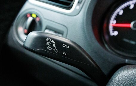 Volkswagen Polo VI (EU Market), 2011 год, 637 900 рублей, 17 фотография