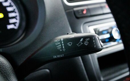 Volkswagen Polo VI (EU Market), 2011 год, 637 900 рублей, 18 фотография