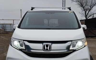 Honda Stepwgn IV, 2015 год, 1 950 000 рублей, 1 фотография