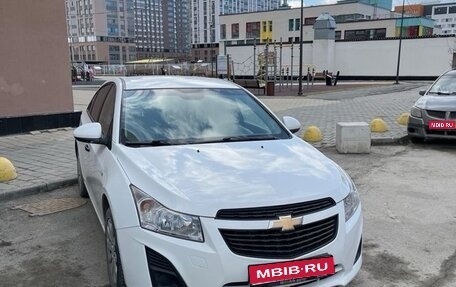 Chevrolet Cruze II, 2013 год, 825 000 рублей, 1 фотография