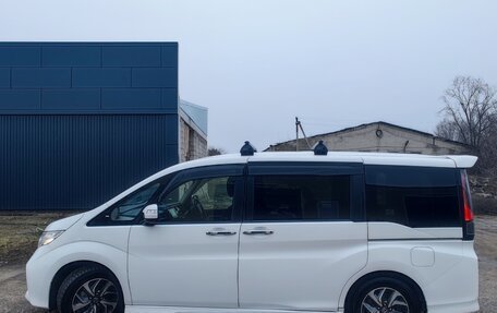 Honda Stepwgn IV, 2015 год, 1 950 000 рублей, 6 фотография