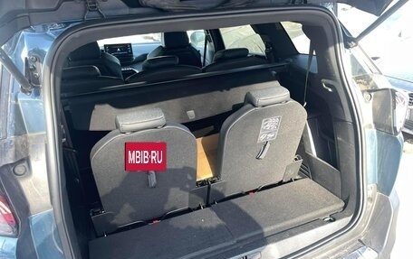 Peugeot 5008 II, 2023 год, 2 000 000 рублей, 6 фотография