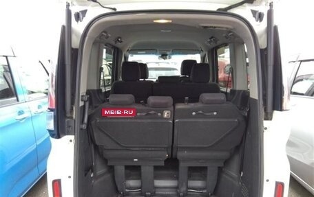 Honda Stepwgn IV, 2015 год, 1 950 000 рублей, 9 фотография