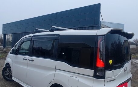 Honda Stepwgn IV, 2015 год, 1 950 000 рублей, 5 фотография