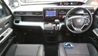 Honda Stepwgn IV, 2015 год, 1 950 000 рублей, 15 фотография