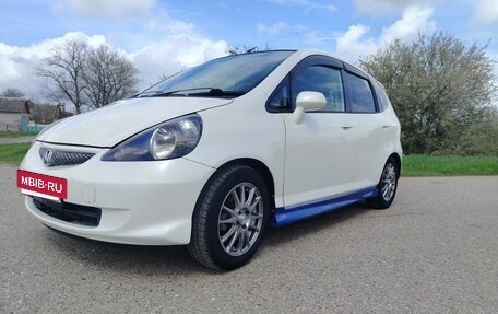 Honda Fit III, 2003 год, 320 000 рублей, 6 фотография