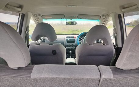 Honda Fit III, 2003 год, 320 000 рублей, 12 фотография