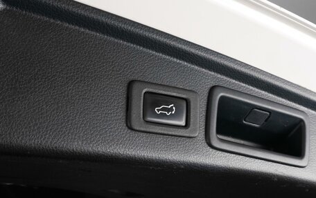 Subaru Forester, 2015 год, 1 765 000 рублей, 24 фотография