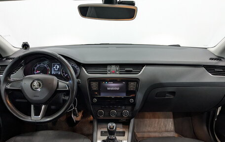 Skoda Octavia, 2019 год, 1 295 000 рублей, 14 фотография