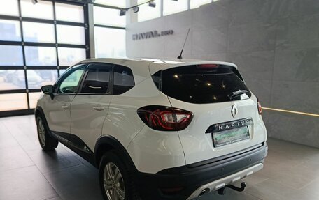 Renault Kaptur I рестайлинг, 2016 год, 999 000 рублей, 6 фотография