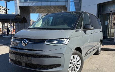 Volkswagen Multivan, 2022 год, 6 280 000 рублей, 1 фотография