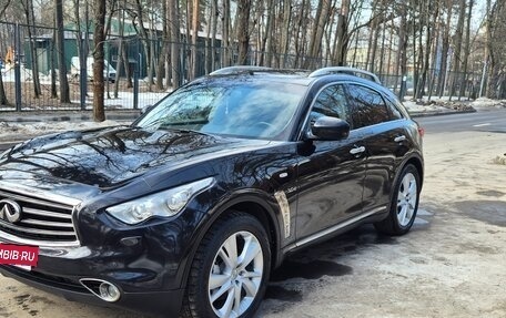 Infiniti QX70, 2013 год, 1 700 000 рублей, 7 фотография