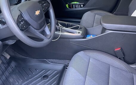 Chevrolet Trax, 2023 год, 2 180 000 рублей, 4 фотография