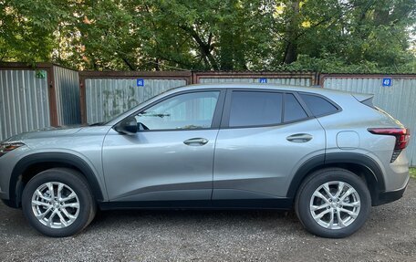 Chevrolet Trax, 2023 год, 2 180 000 рублей, 9 фотография