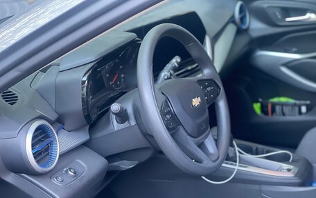 Chevrolet Trax, 2023 год, 2 180 000 рублей, 23 фотография