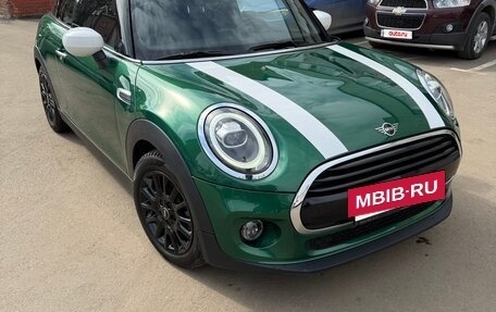 MINI Hatch, 2020 год, 2 410 000 рублей, 2 фотография