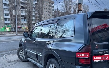 Mitsubishi Pajero III рестайлинг, 2000 год, 900 000 рублей, 2 фотография