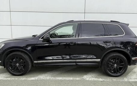 Volkswagen Touareg III, 2016 год, 2 360 000 рублей, 8 фотография