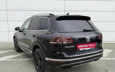 Volkswagen Touareg III, 2016 год, 2 360 000 рублей, 7 фотография