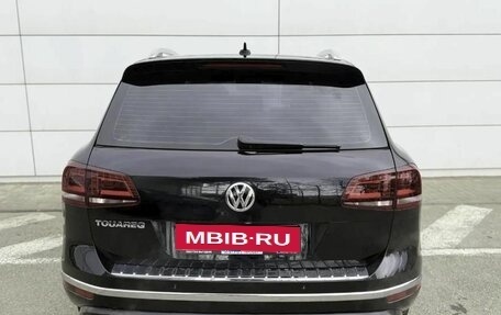 Volkswagen Touareg III, 2016 год, 2 360 000 рублей, 6 фотография