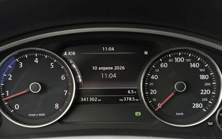 Volkswagen Touareg III, 2016 год, 2 360 000 рублей, 13 фотография