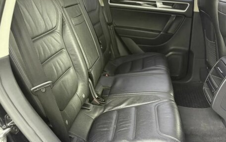 Volkswagen Touareg III, 2016 год, 2 360 000 рублей, 17 фотография