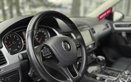 Volkswagen Touareg III, 2016 год, 2 360 000 рублей, 10 фотография