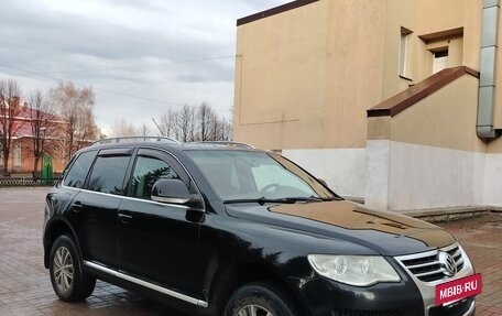Volkswagen Touareg III, 2009 год, 1 050 000 рублей, 2 фотография