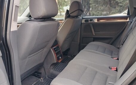 Volkswagen Touareg III, 2009 год, 1 050 000 рублей, 10 фотография