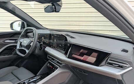 Audi Q5, 2025 год, 9 000 000 рублей, 9 фотография