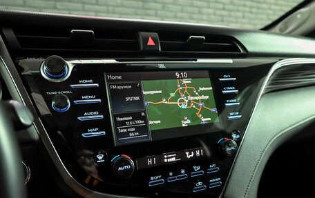 Toyota Camry, 2019 год, 2 850 000 рублей, 18 фотография