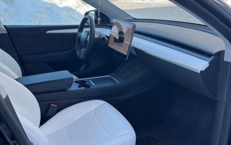 Tesla Model Y I, 2023 год, 4 570 000 рублей, 8 фотография