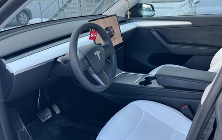 Tesla Model Y I, 2023 год, 4 570 000 рублей, 5 фотография