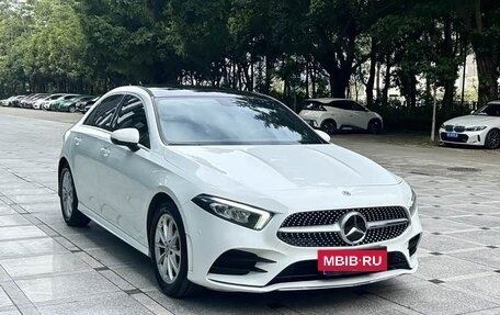 Mercedes-Benz A-Класс, 2022 год, 2 311 444 рублей, 2 фотография