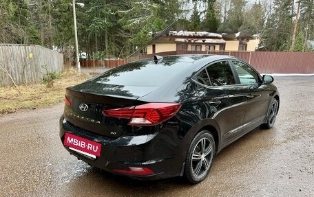Hyundai Elantra VI рестайлинг, 2019 год, 1 650 000 рублей, 4 фотография