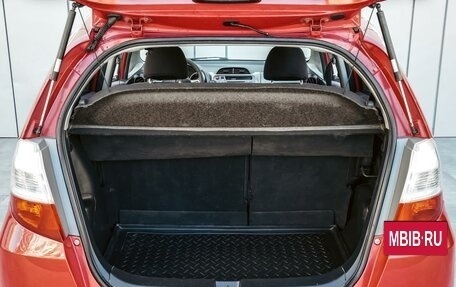 Honda Jazz II рестайлинг, 2009 год, 699 000 рублей, 19 фотография