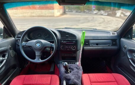 BMW 3 серия, 1994 год, 550 000 рублей, 23 фотография