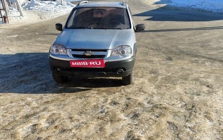 Chevrolet Niva I рестайлинг, 2012 год, 365 000 рублей, 2 фотография